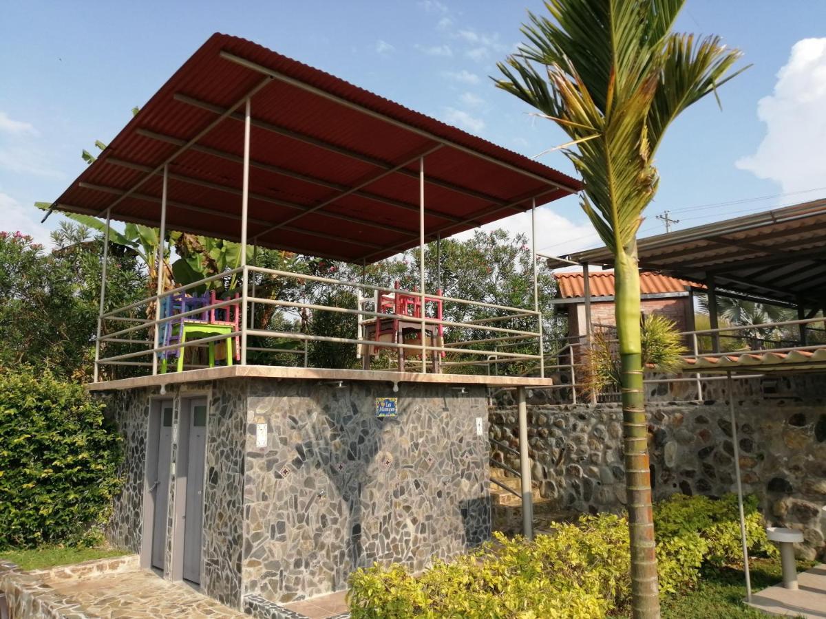 Hotel Campestre Los Mangos Quimbaya Kültér fotó