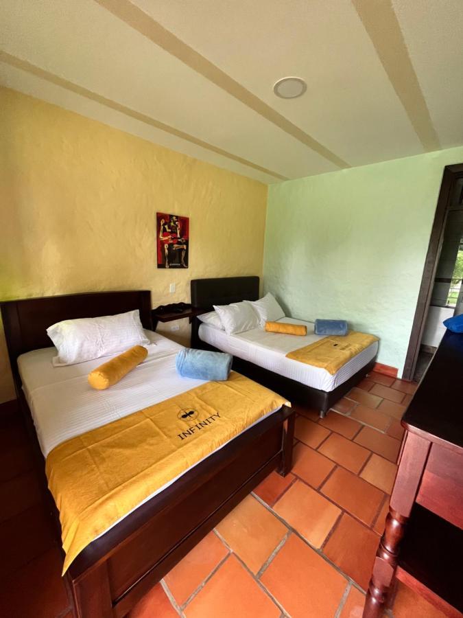 Hotel Campestre Los Mangos Quimbaya Kültér fotó