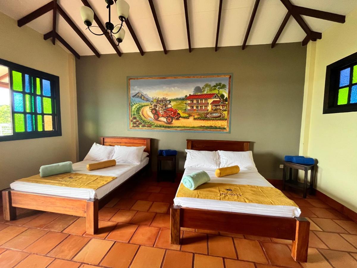 Hotel Campestre Los Mangos Quimbaya Kültér fotó