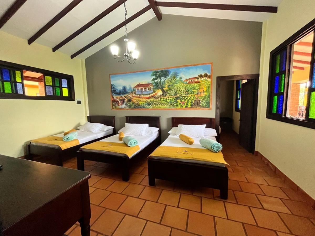 Hotel Campestre Los Mangos Quimbaya Kültér fotó