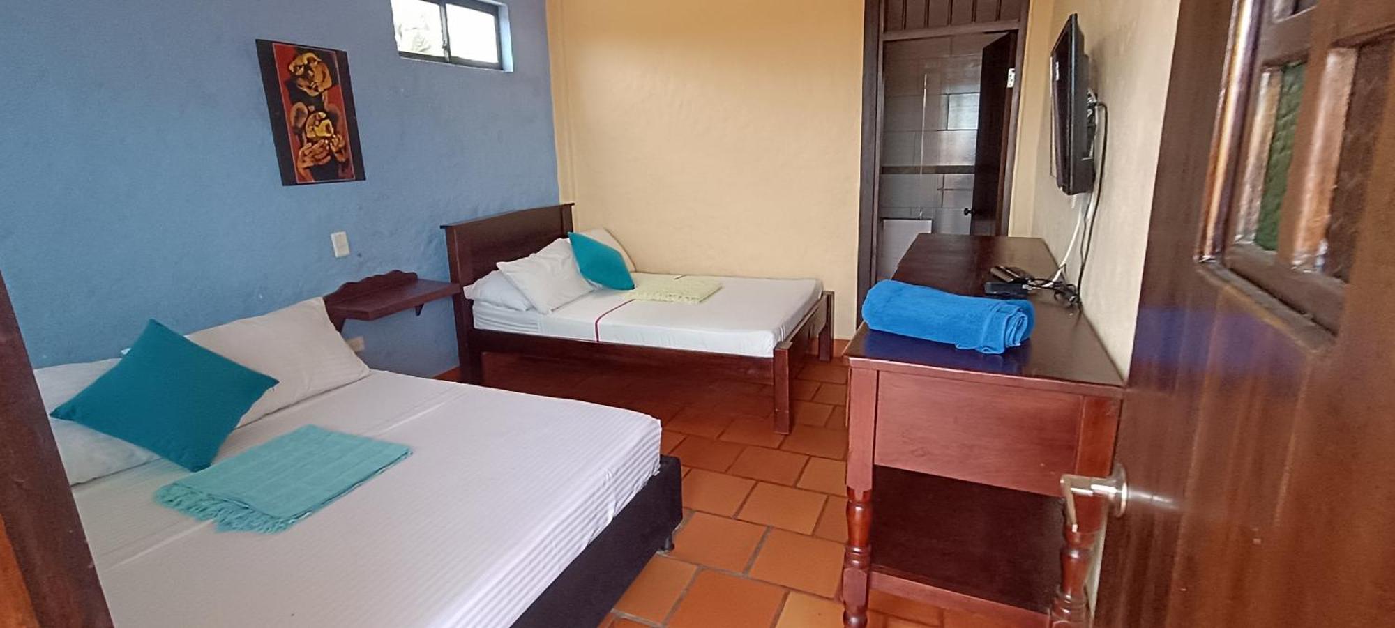 Hotel Campestre Los Mangos Quimbaya Kültér fotó
